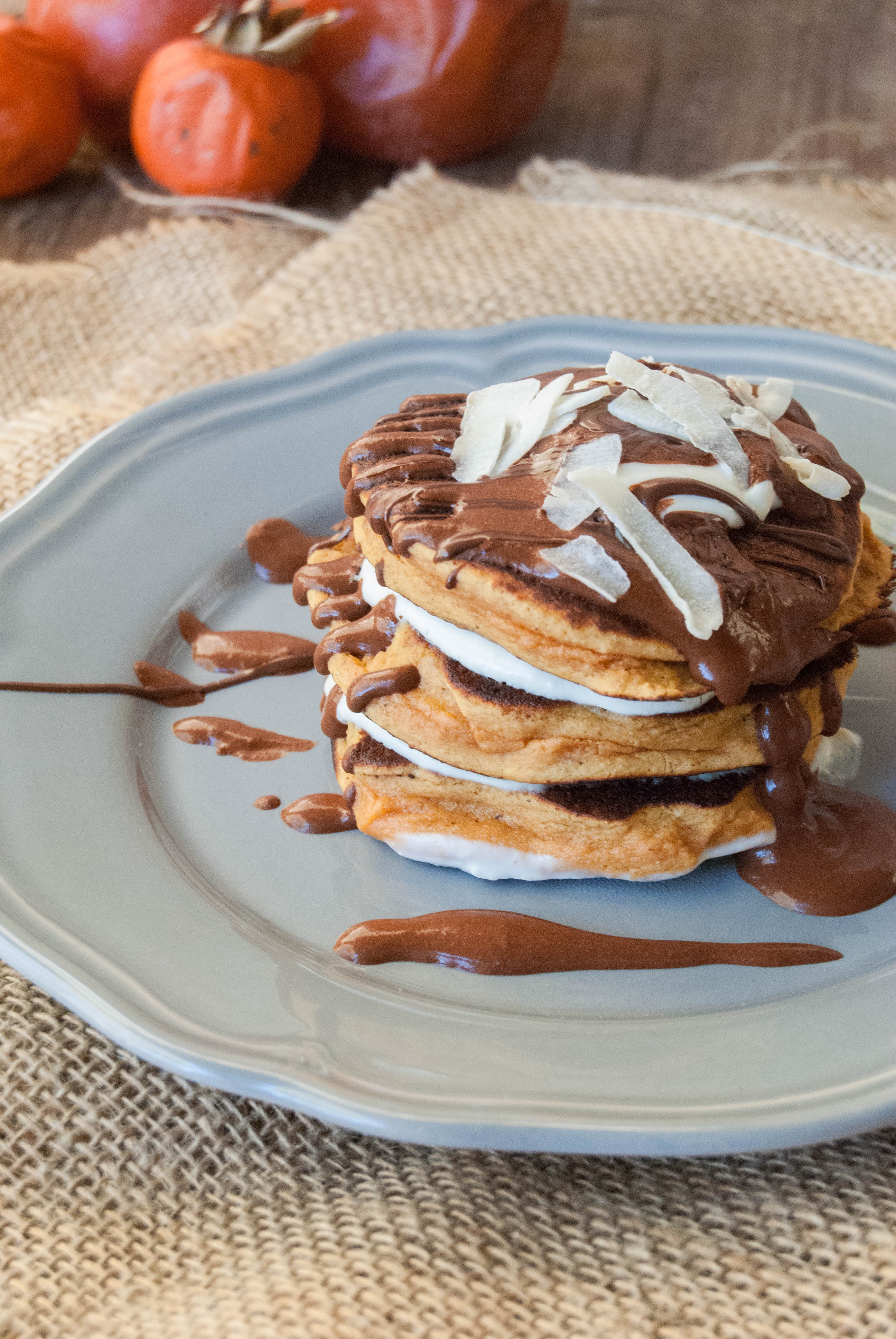 Pancakes low carb cachi farina di chufa e lenticchie